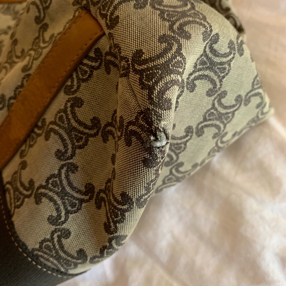 Purse - Picture 2 of 8